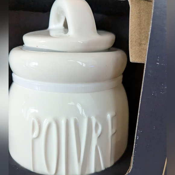 NEW FRAICHE Salt and Pepper Jars - Picture 7 of 7